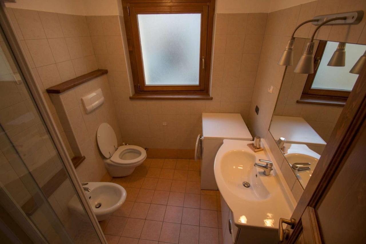 Ferienwohnung Casa Alfredo Cogne Zimmer foto
